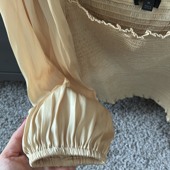 J Crew Square Neck Smocked Featherweight Satin Crop Top Style BD635 - Picture 3 of 4